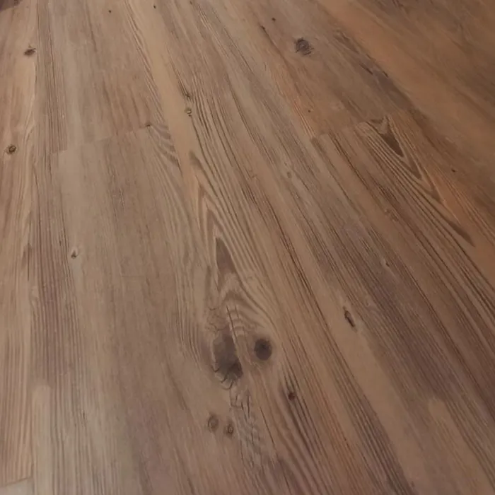 O piso — piso vinílico Camela